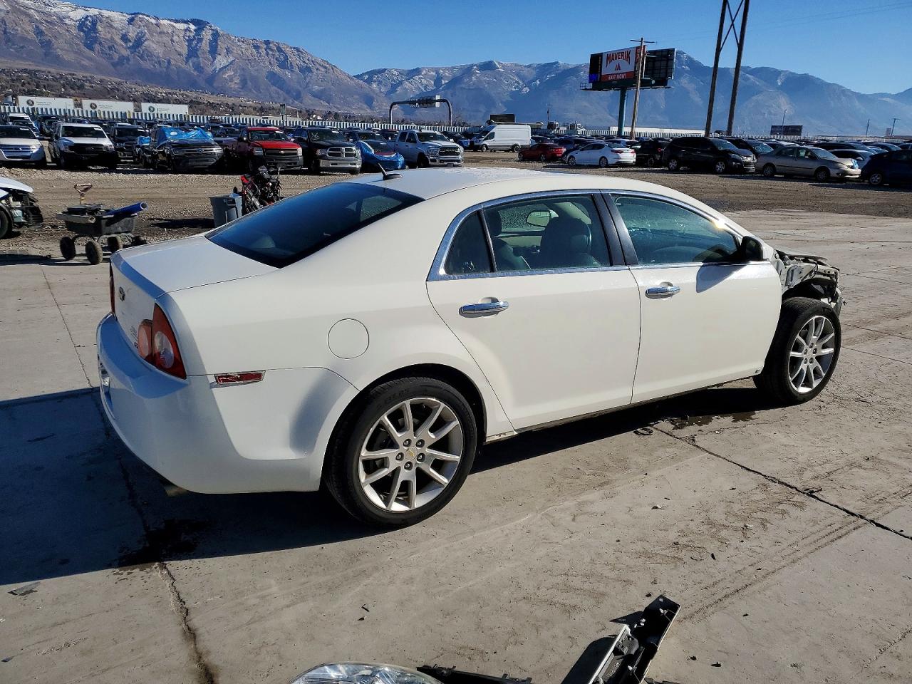 2008 CHEVROLET MALIBU LTZ photo 3