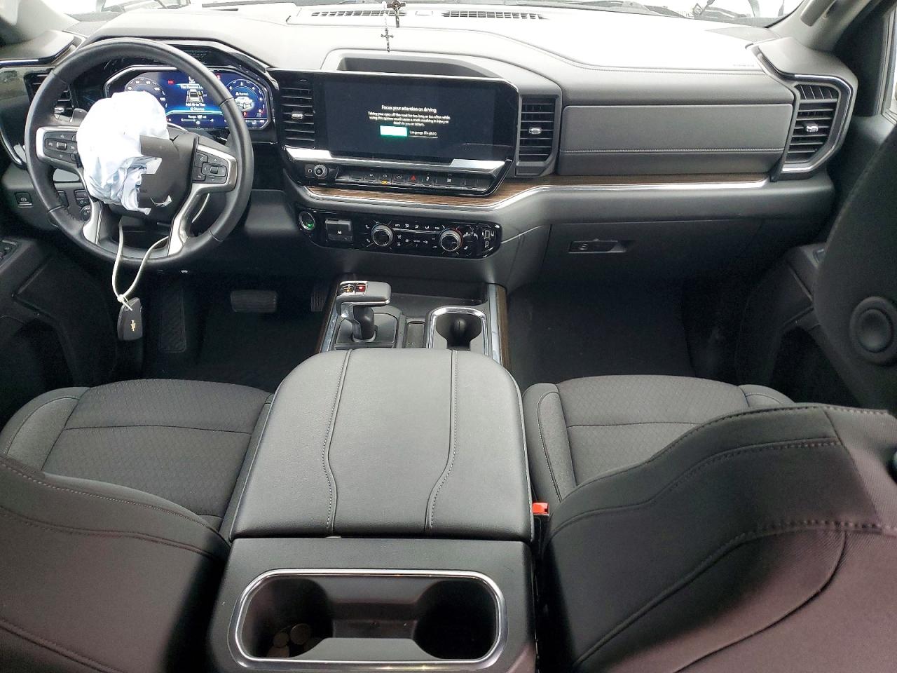 2023 CHEVROLET SILVERADO C1500 LT photo 8