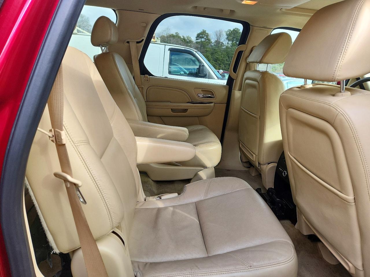 2008 CADILLAC ESCALADE LUXURY photo 11