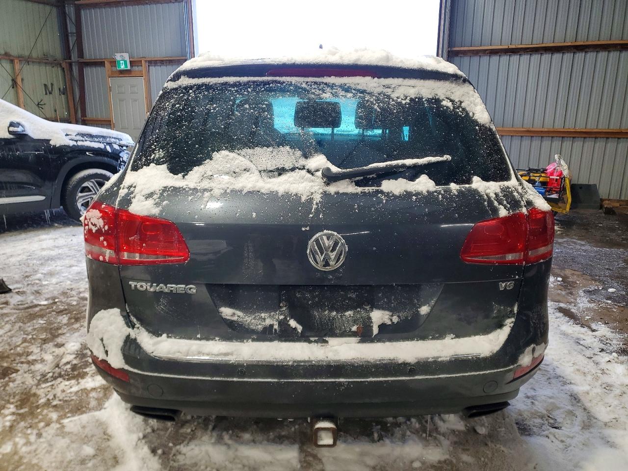 2011 VOLKSWAGEN TOUAREG V6 photo 6