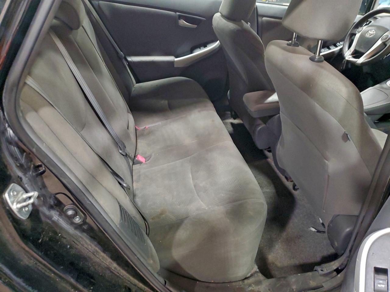 2011 TOYOTA PRIUS photo 10