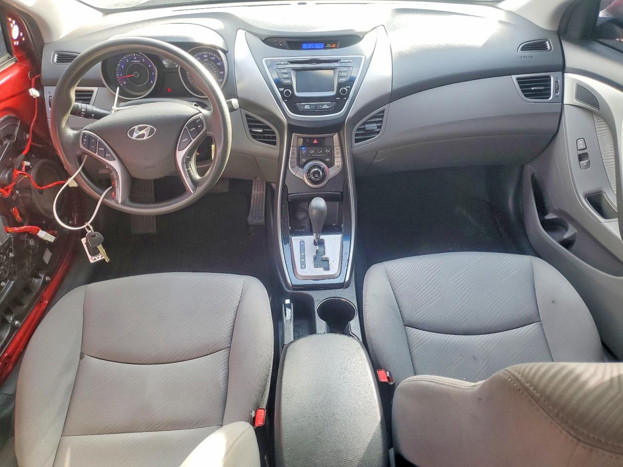 2013 HYUNDAI ELANTRA GLS photo 8