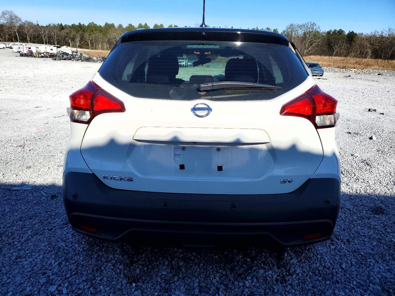 2020 NISSAN KICKS SV photo 11