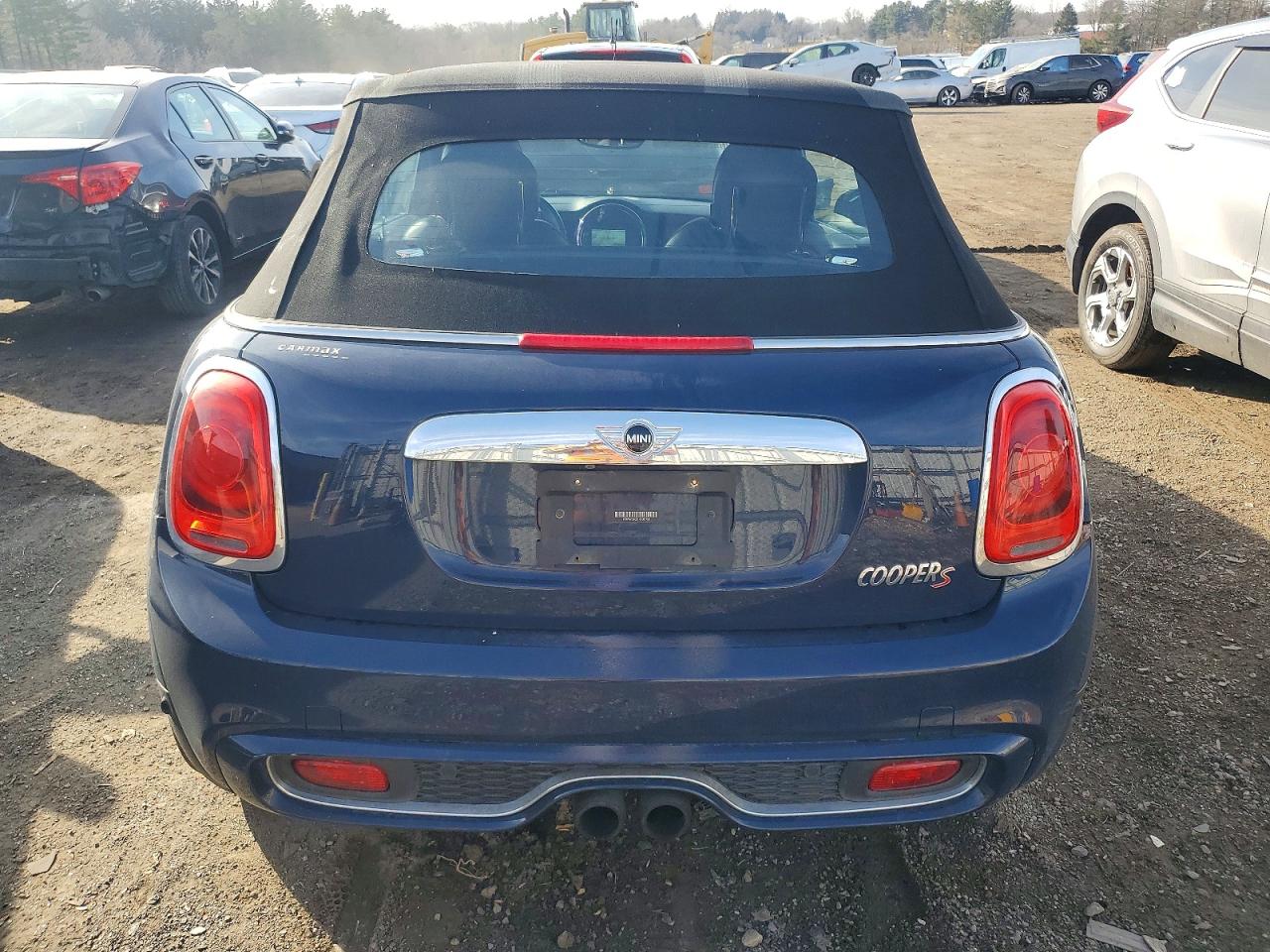 2017 MINI COOPER S photo 6