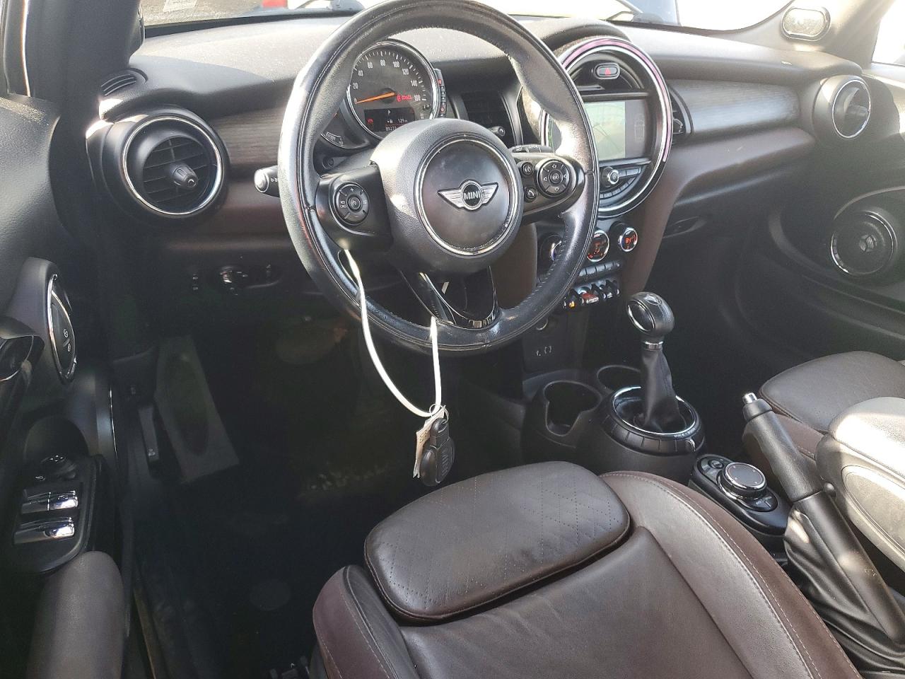 2017 MINI COOPER S photo 8