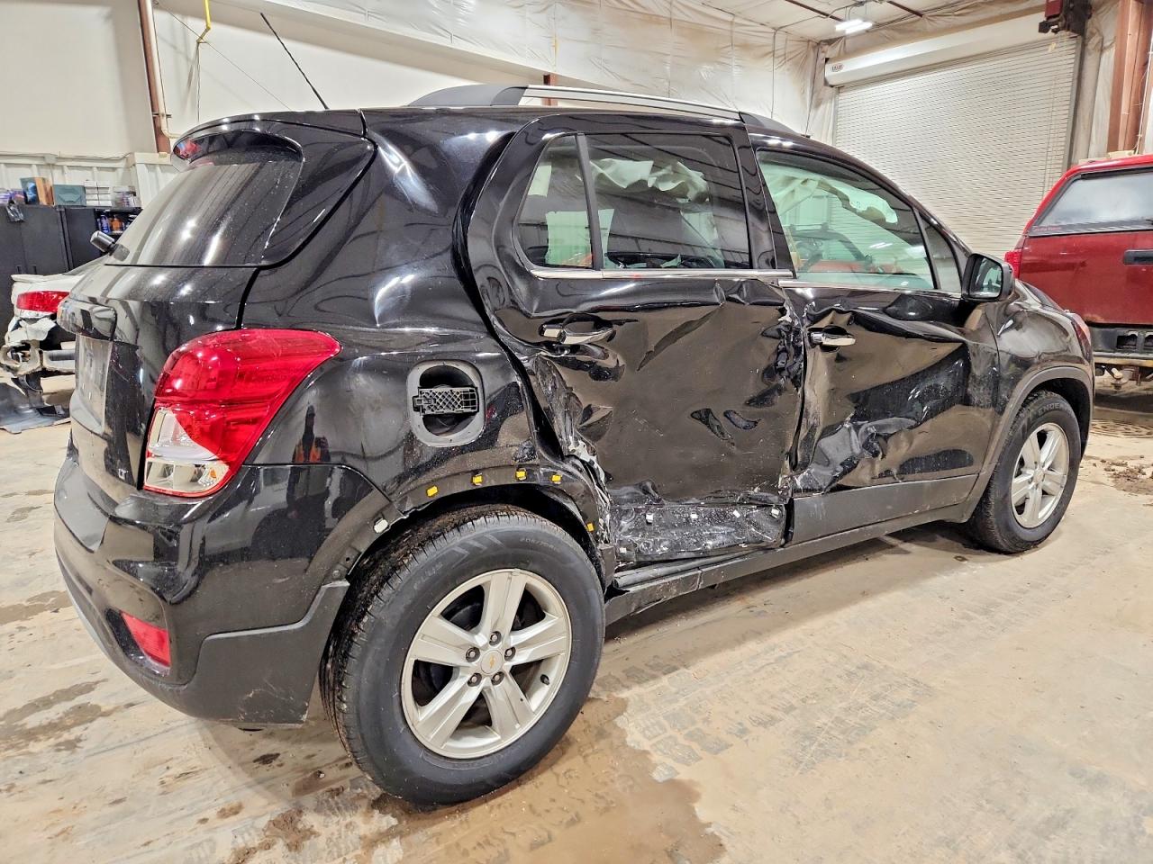 2019 CHEVROLET TRAX 1LT photo 3
