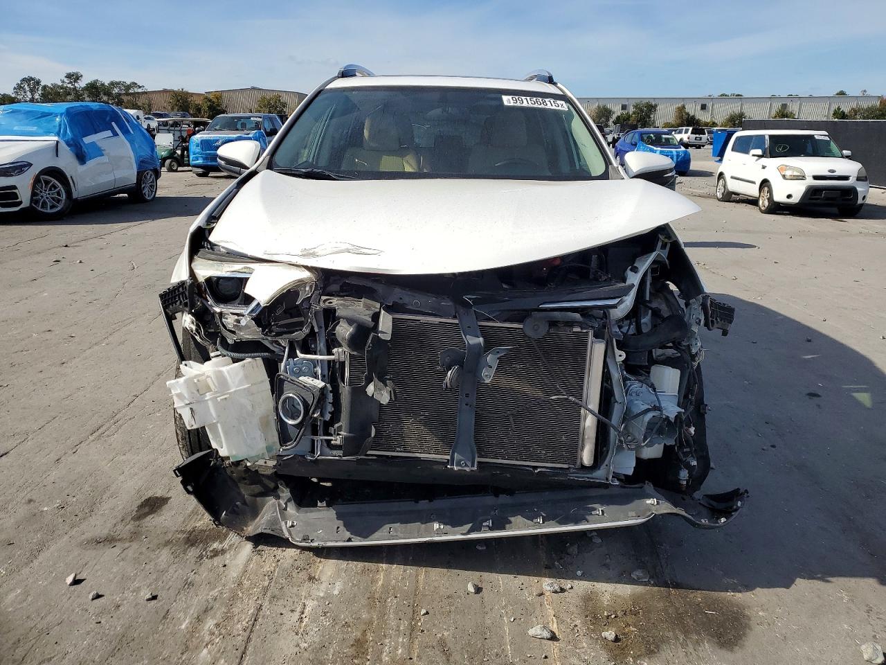 2016 TOYOTA RAV4 XLE photo 5