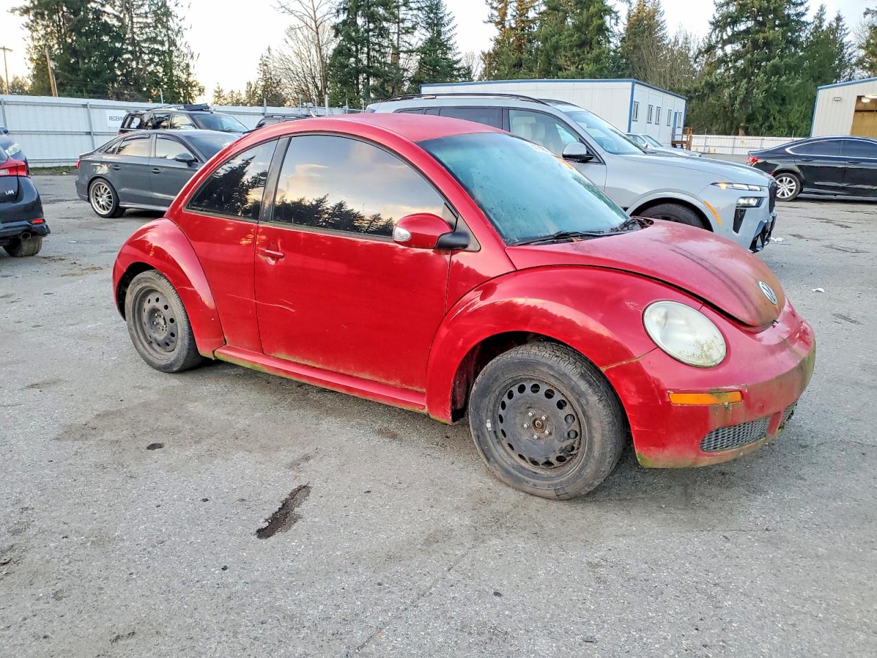 2010 VOLKSWAGEN NEW BEETLE photo 4