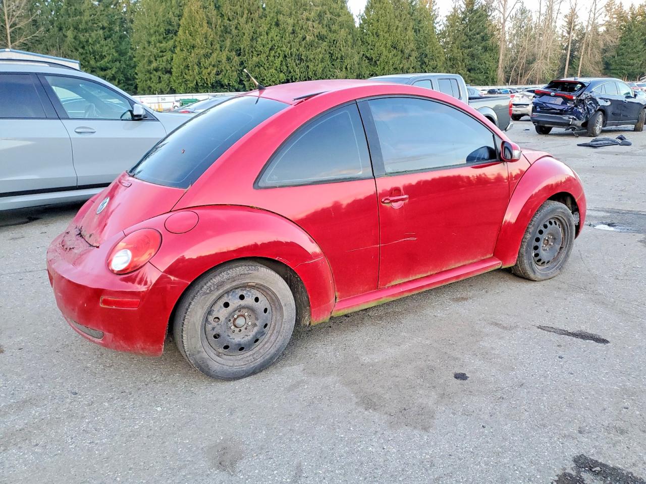 2010 VOLKSWAGEN NEW BEETLE photo 3