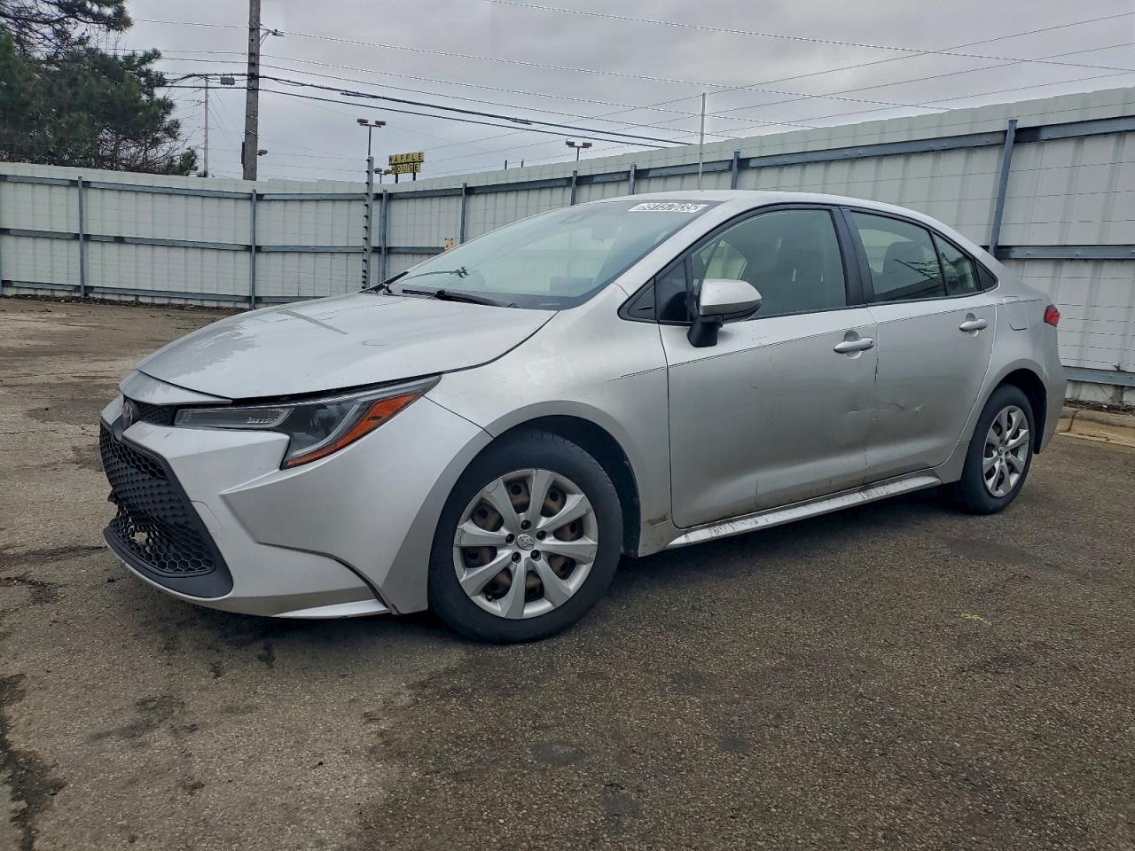 2021 TOYOTA COROLLA