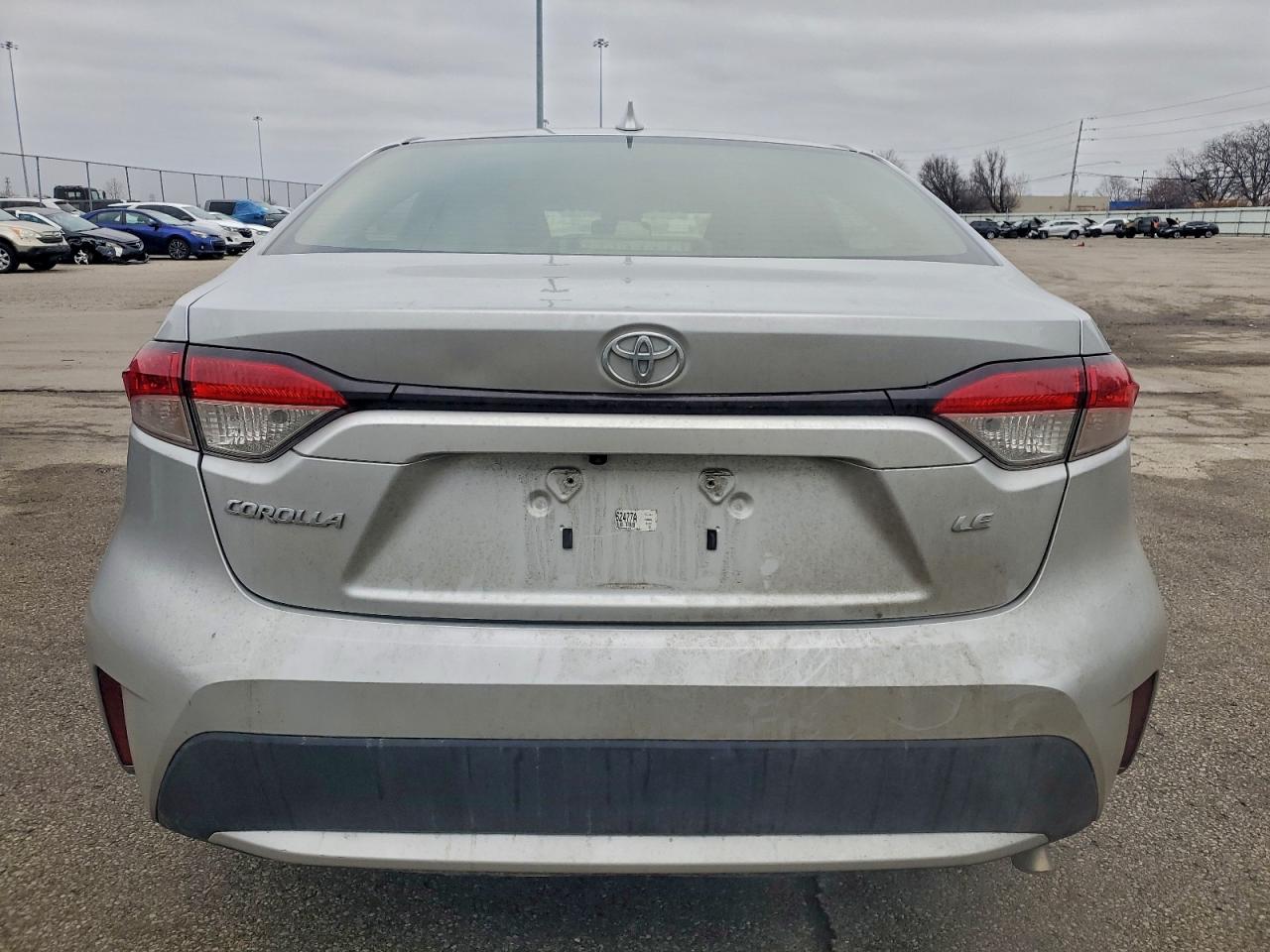 2021 TOYOTA COROLLA LE photo 6