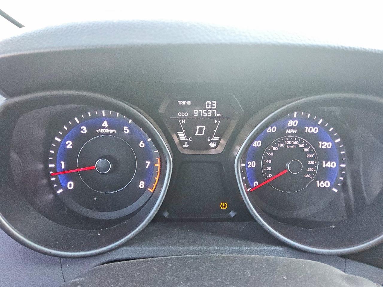 2013 HYUNDAI ELANTRA GLS photo 9