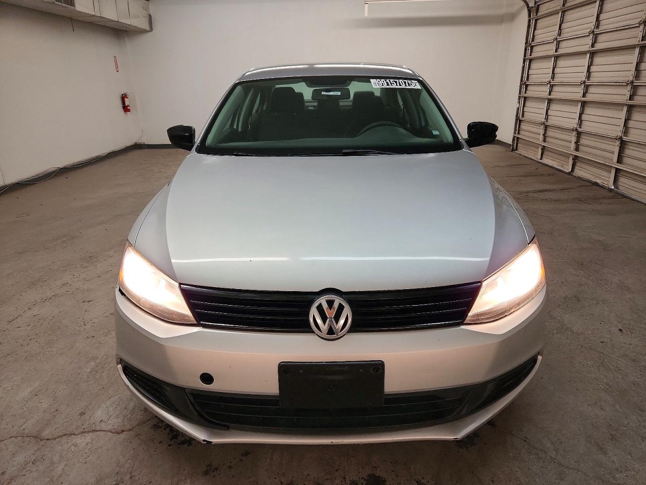 2013 VOLKSWAGEN JETTA BASE photo 5