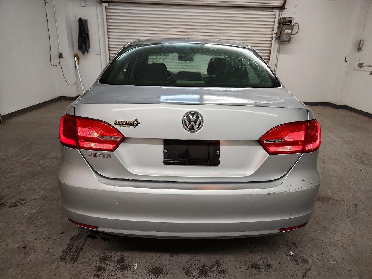 2013 VOLKSWAGEN JETTA BASE photo 6