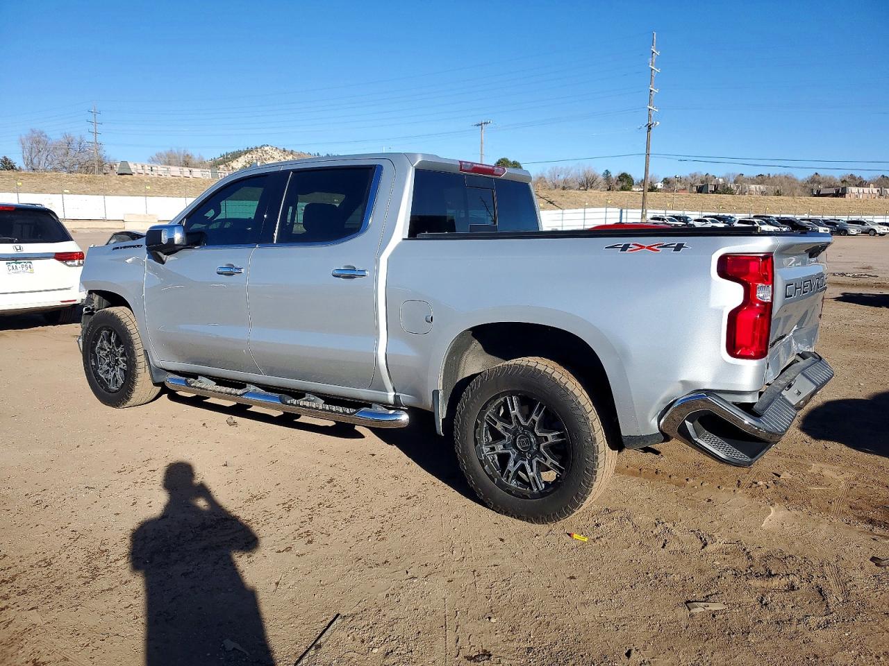 2021 CHEVROLET SILVERADO K1500 LTZ photo 2