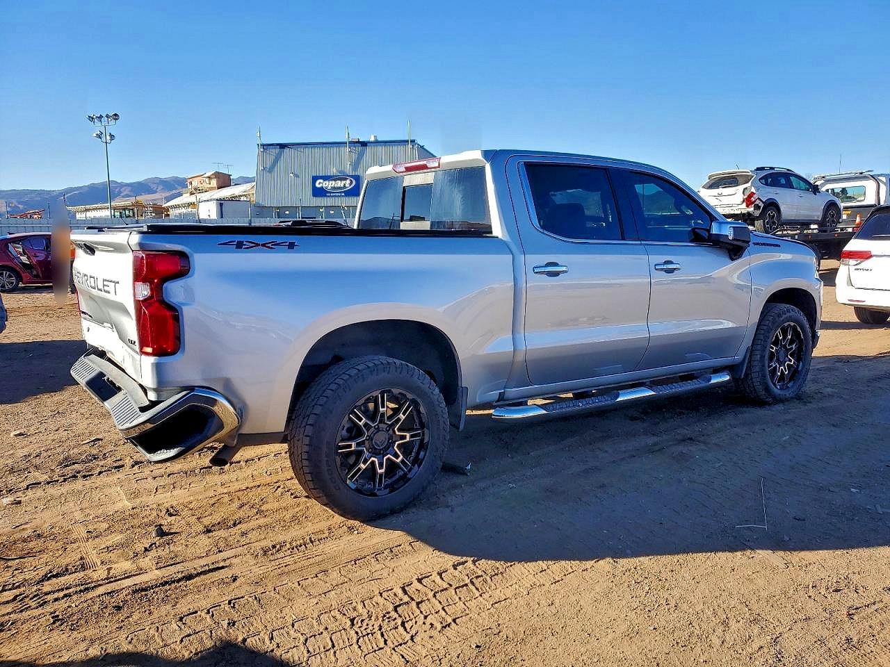 2021 CHEVROLET SILVERADO K1500 LTZ photo 3