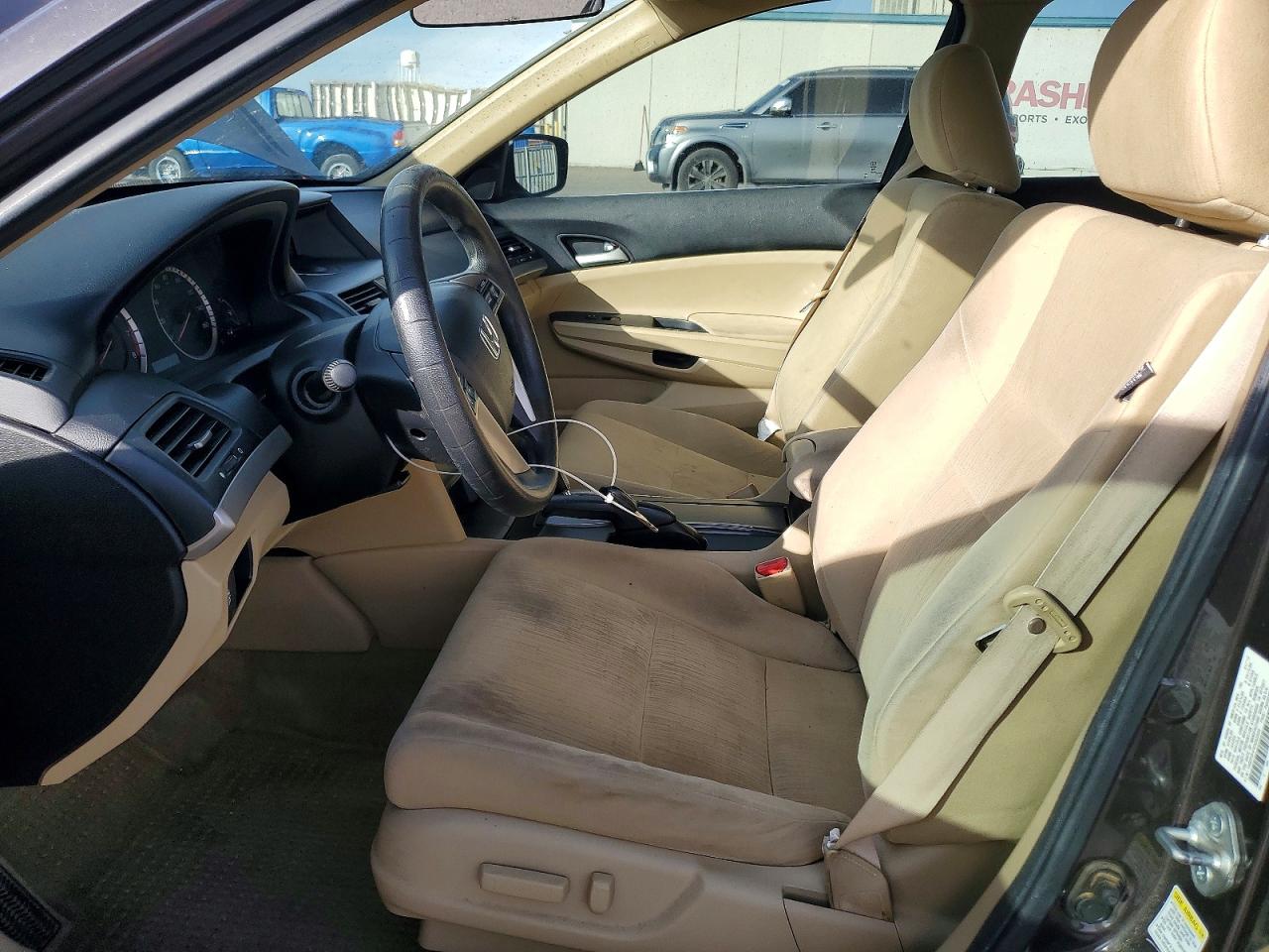 2012 HONDA ACCORD LXP photo 7
