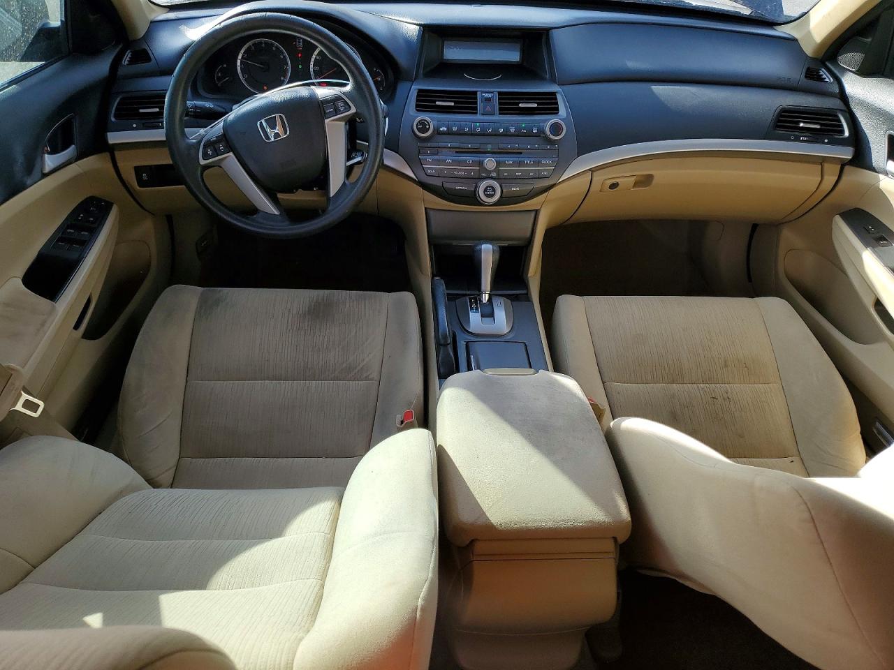 2012 HONDA ACCORD LXP photo 8