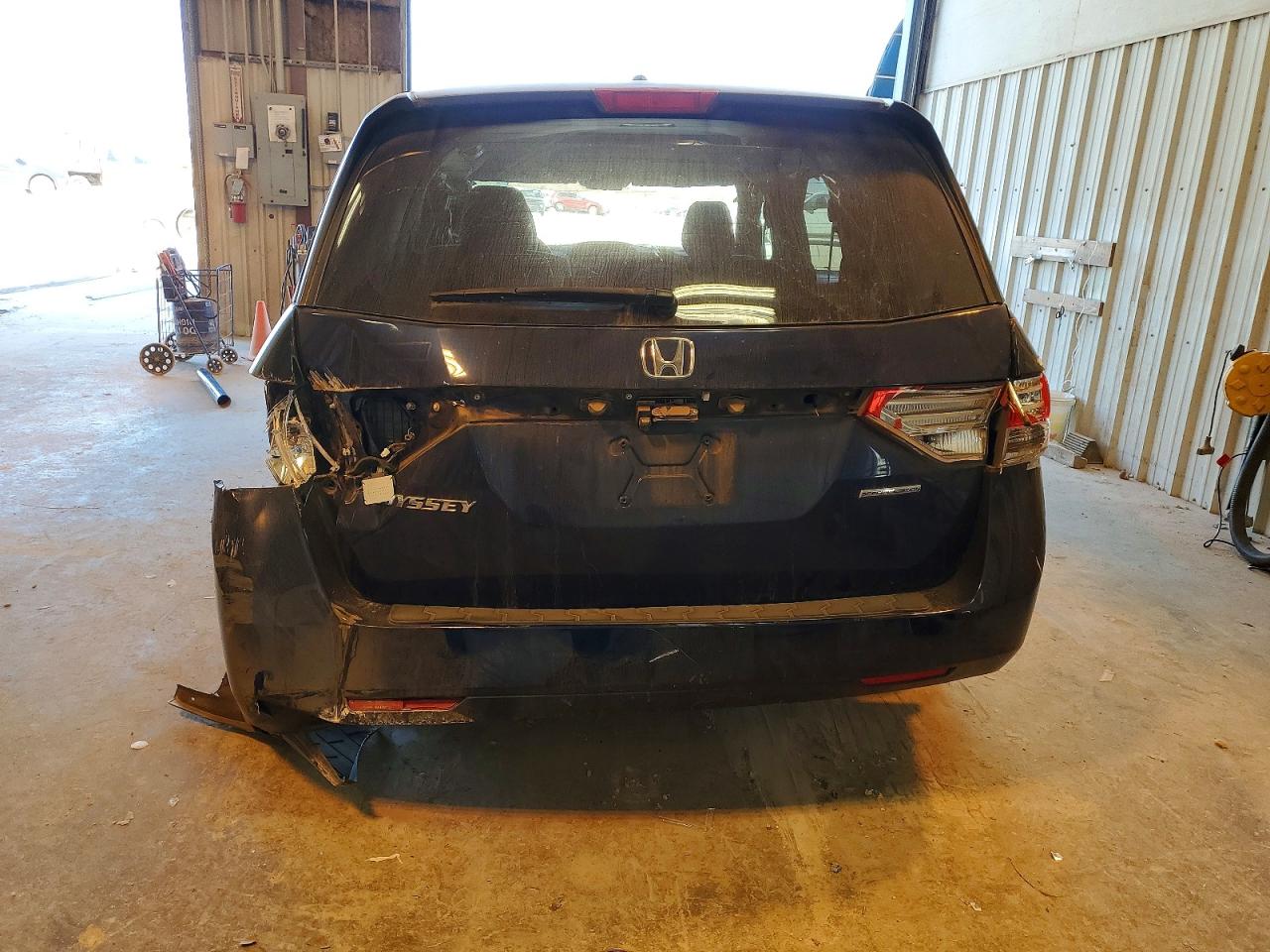 2016 HONDA ODYSSEY SE photo 6