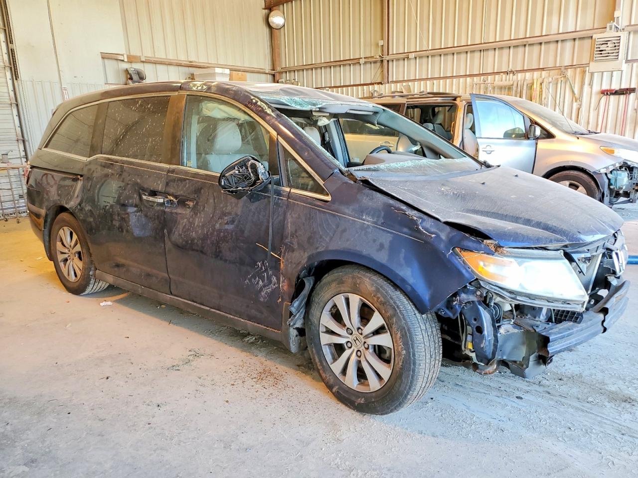 2016 HONDA ODYSSEY SE photo 4