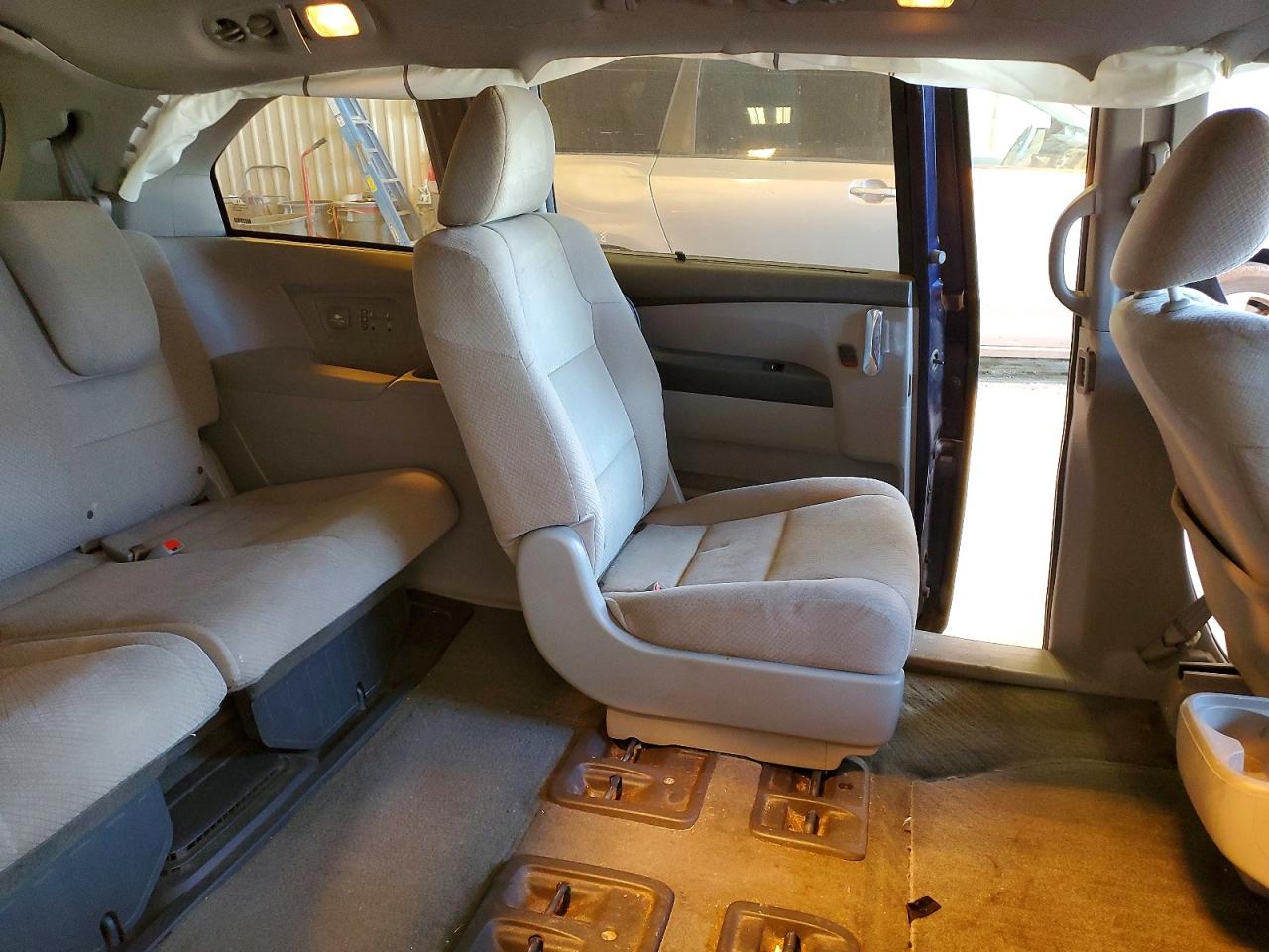 2016 HONDA ODYSSEY SE photo 11