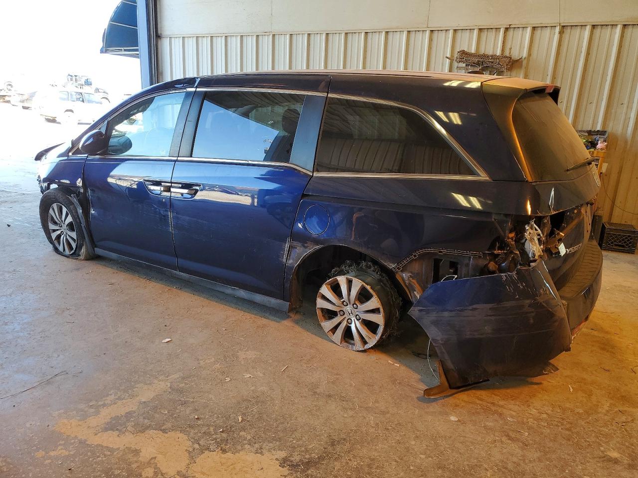 2016 HONDA ODYSSEY SE photo 2