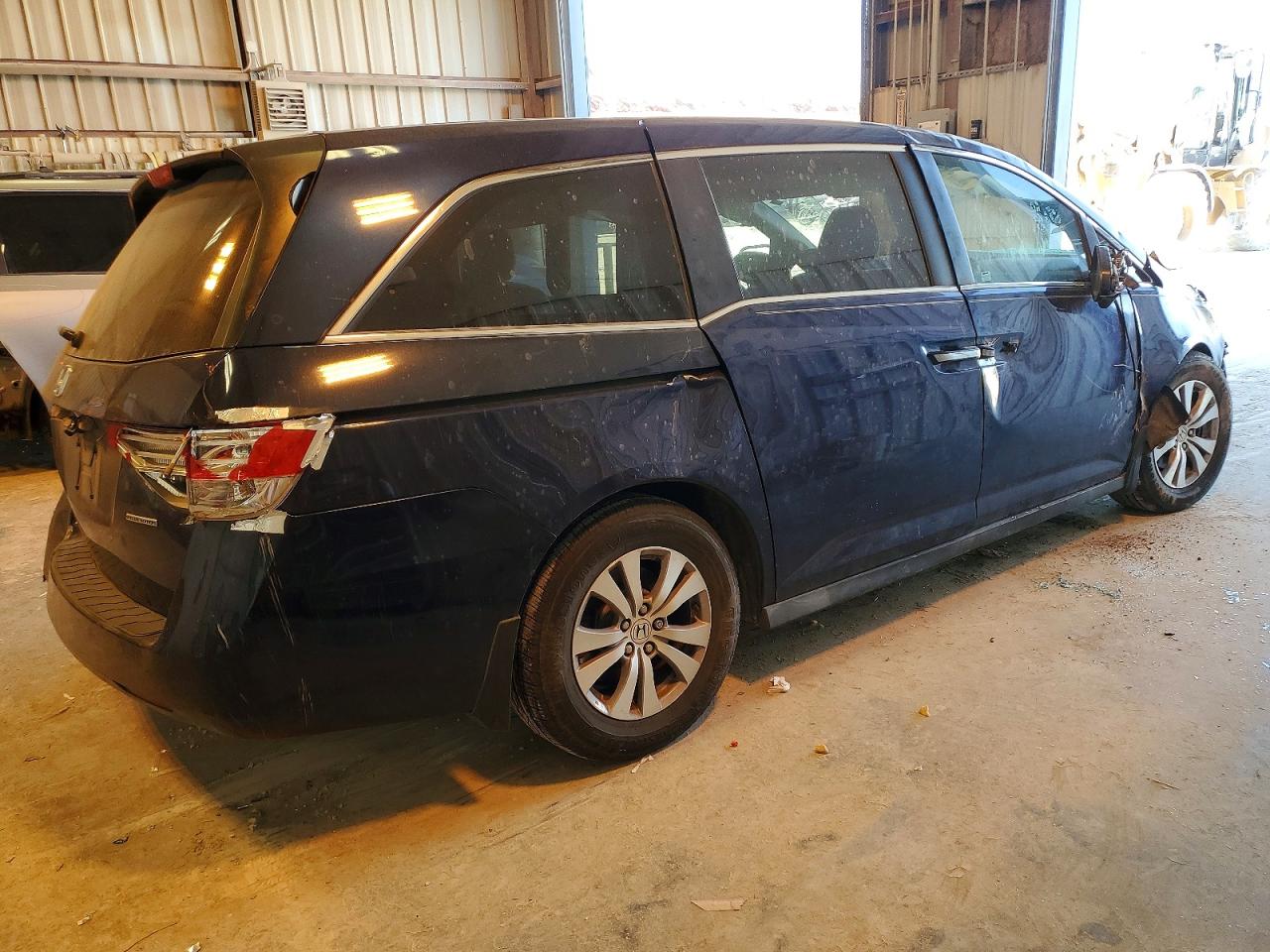 2016 HONDA ODYSSEY SE photo 3