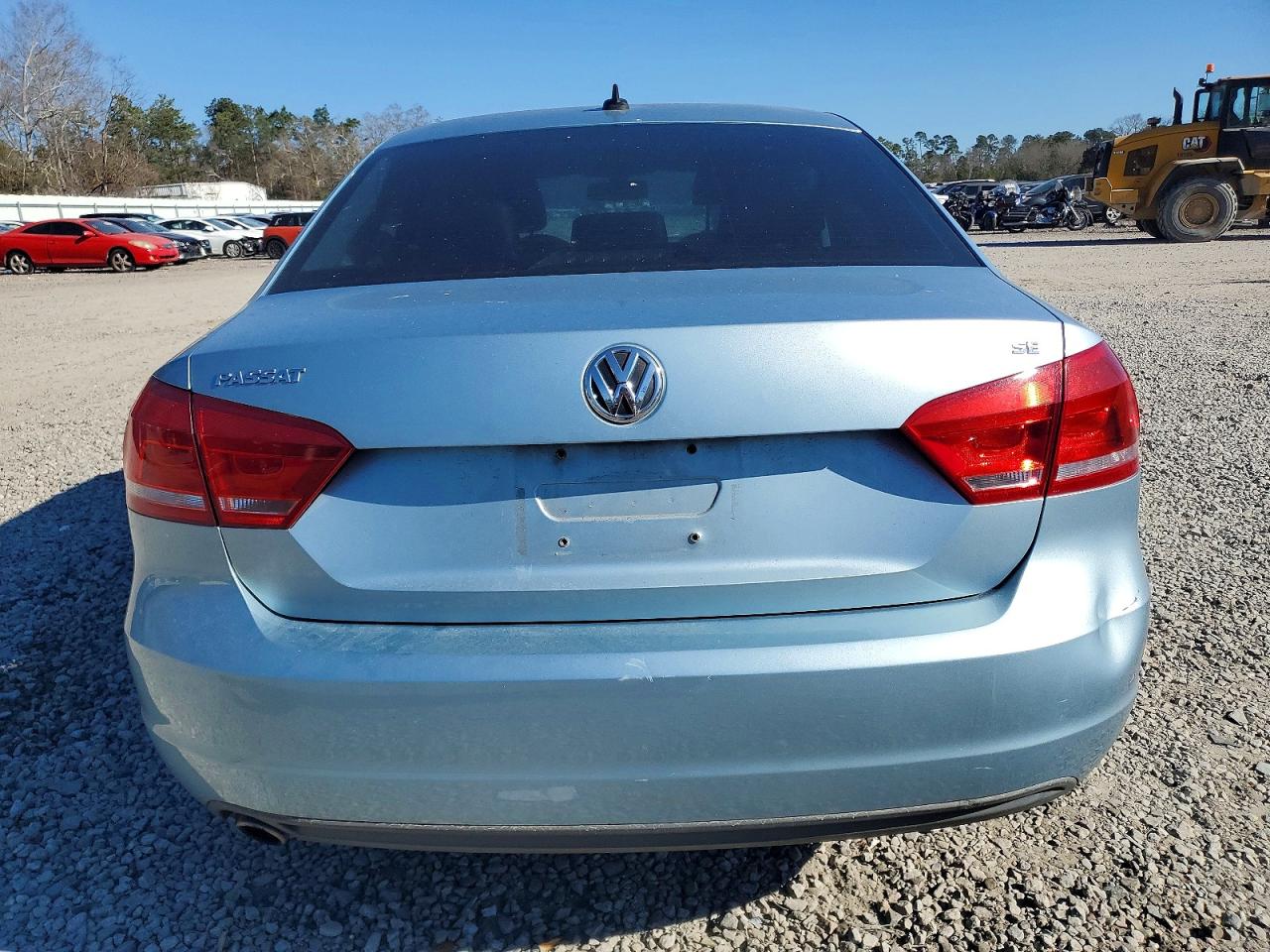 2012 VOLKSWAGEN PASSAT SE photo 6
