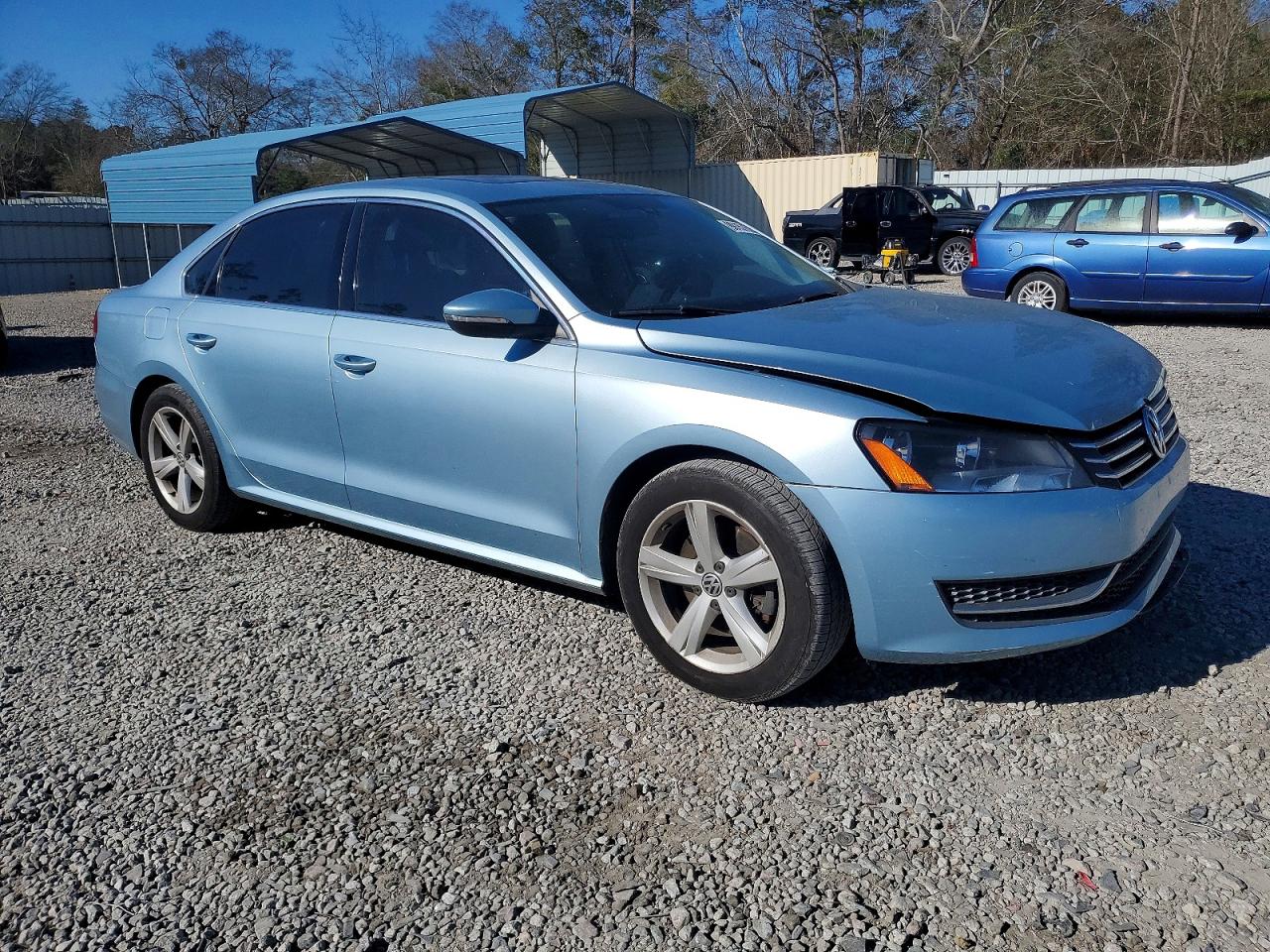 2012 VOLKSWAGEN PASSAT SE photo 4