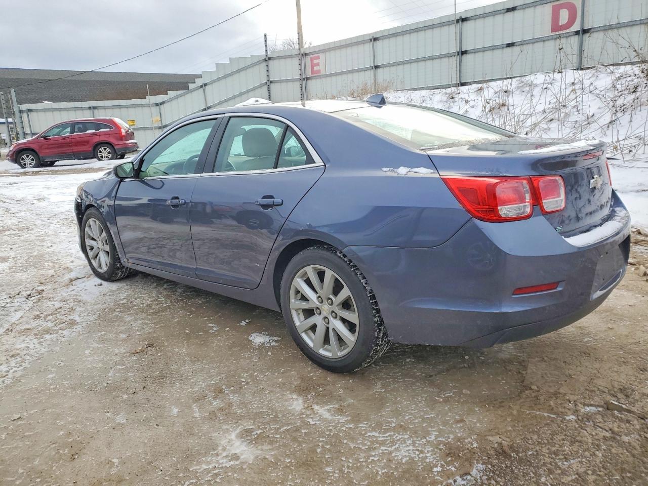 2014 CHEVROLET MALIBU 2LT photo 2