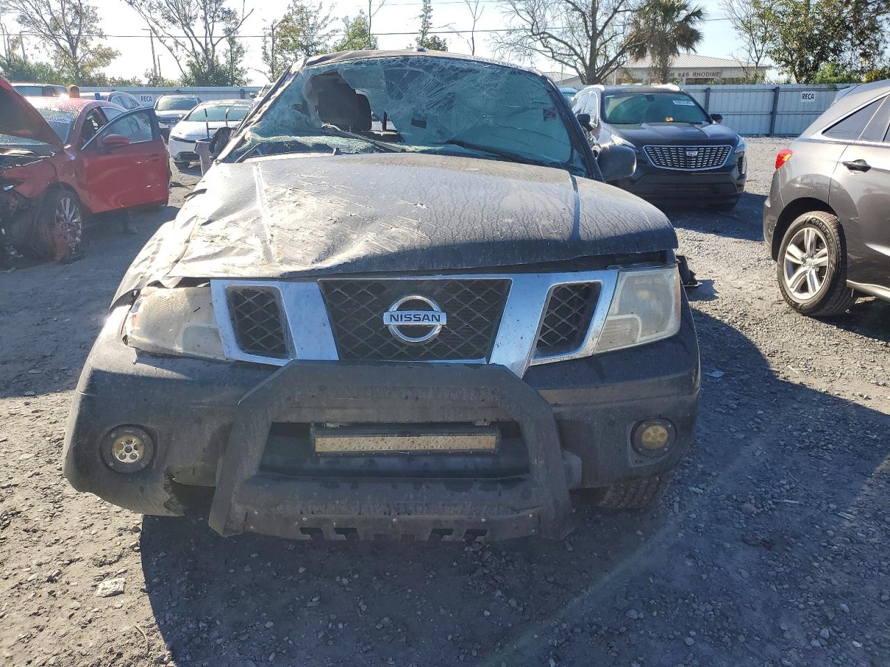 2017 NISSAN FRONTIER S photo 5