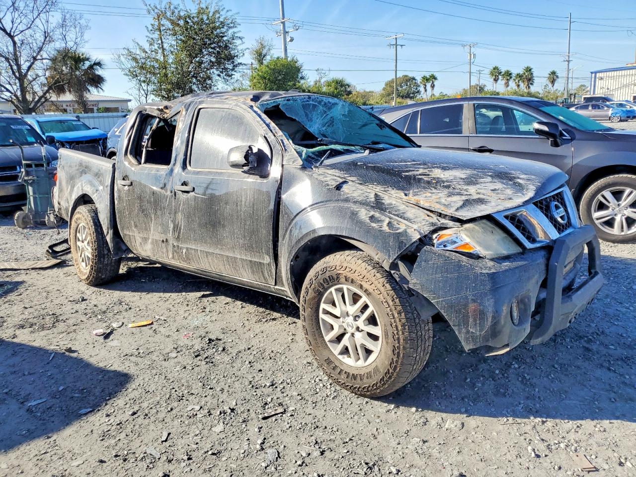 2017 NISSAN FRONTIER S photo 4