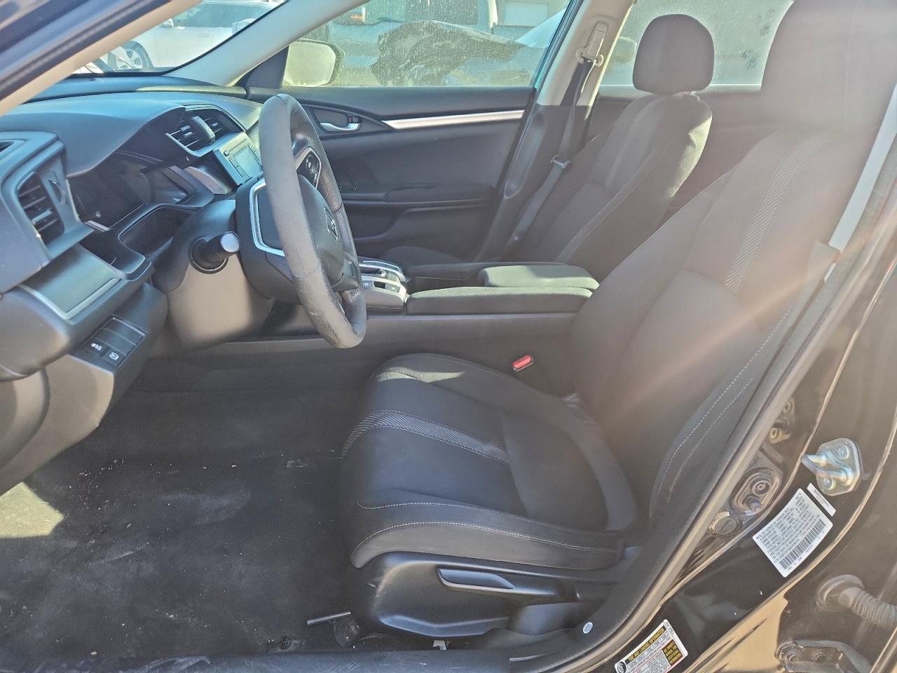2016 HONDA CIVIC LX photo 7