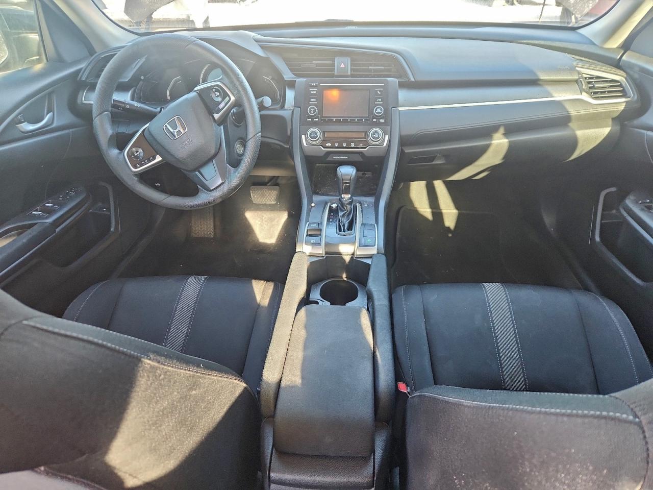 2016 HONDA CIVIC LX photo 8