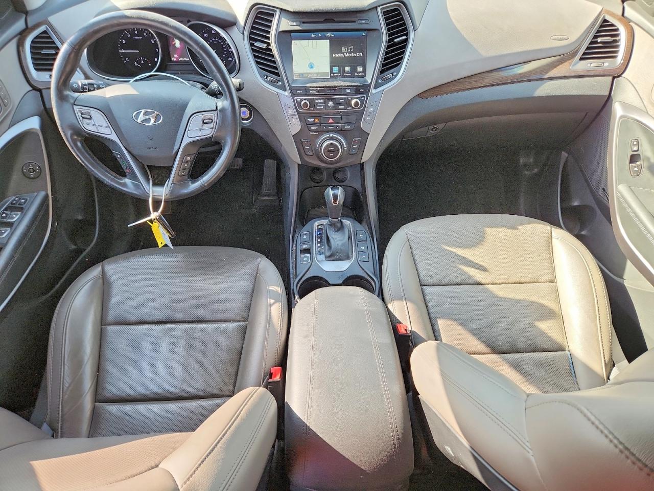 2017 HYUNDAI SANTA FE SPORT photo 8
