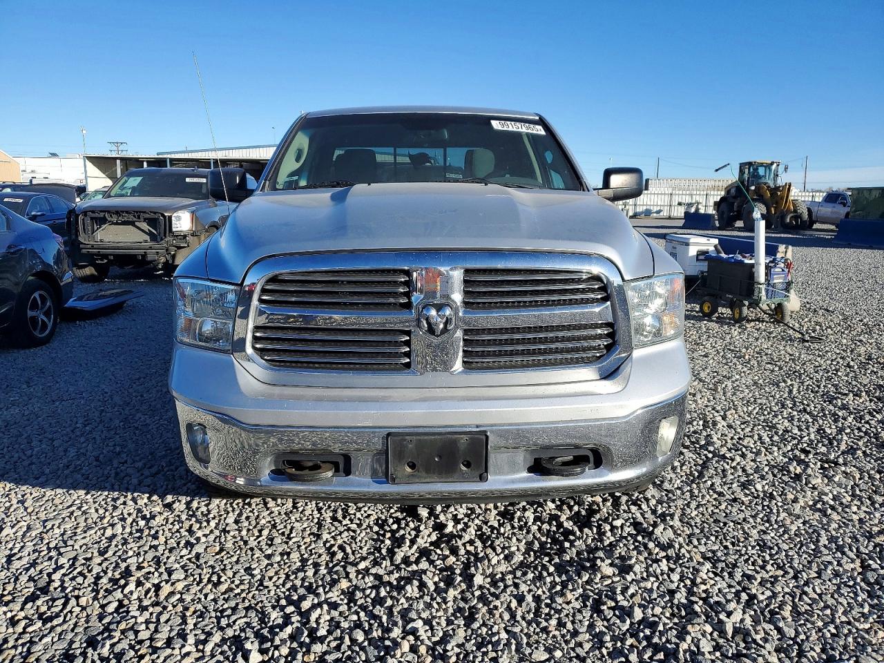 2014 RAM 1500 SLT photo 5