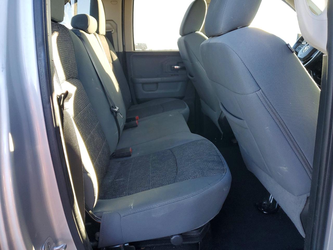 2014 RAM 1500 SLT photo 10