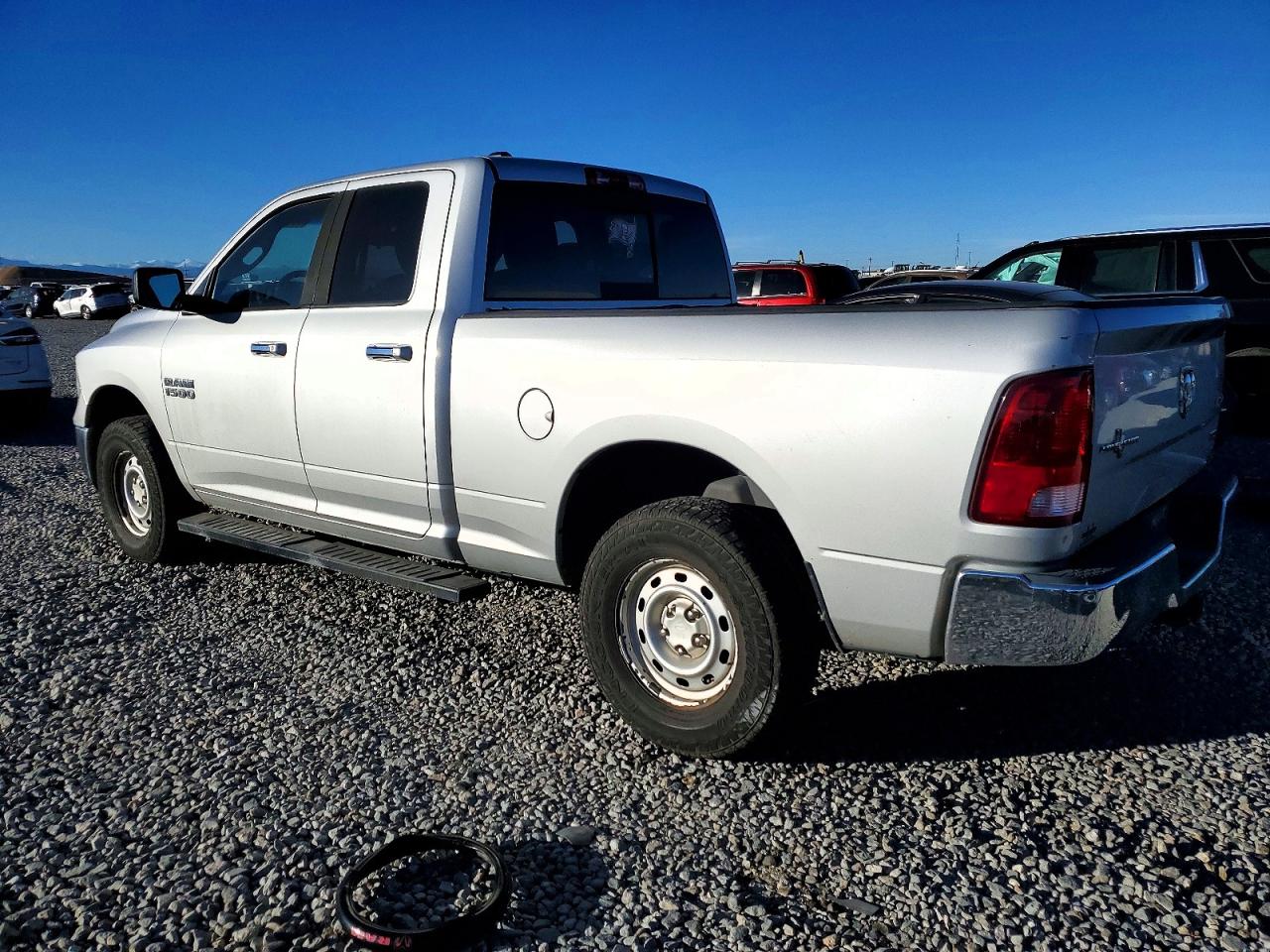 2014 RAM 1500 SLT photo 2