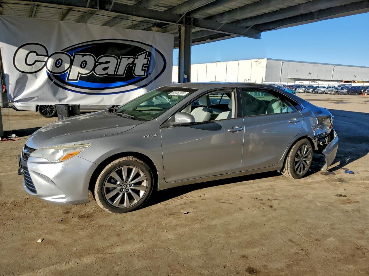 2015 TOYOTA CAMRY