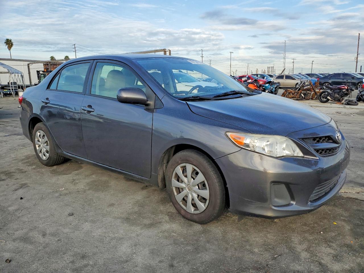 2011 TOYOTA COROLLA BASE photo 4