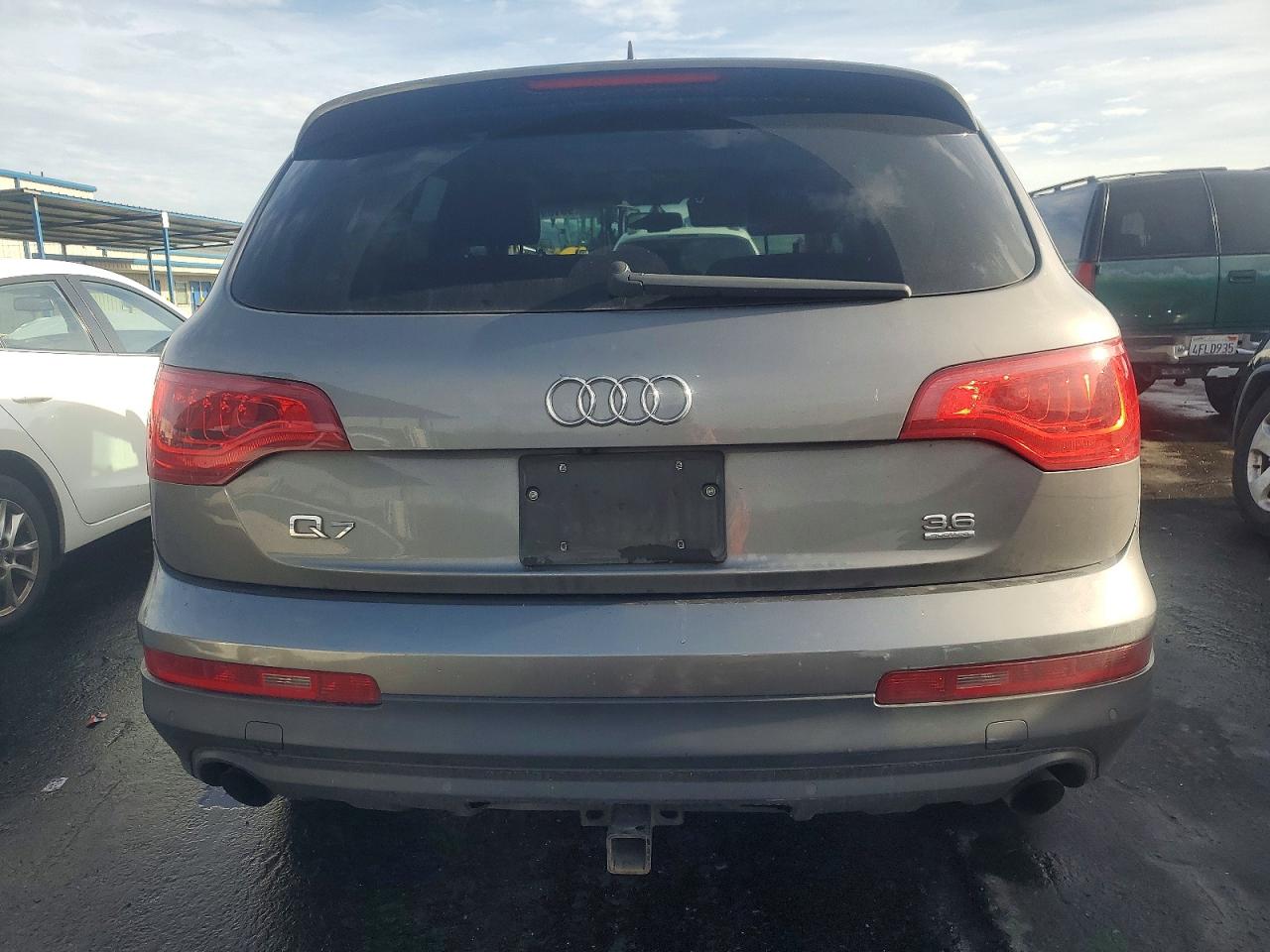 2010 AUDI Q7 PREMIUM PLUS photo 6