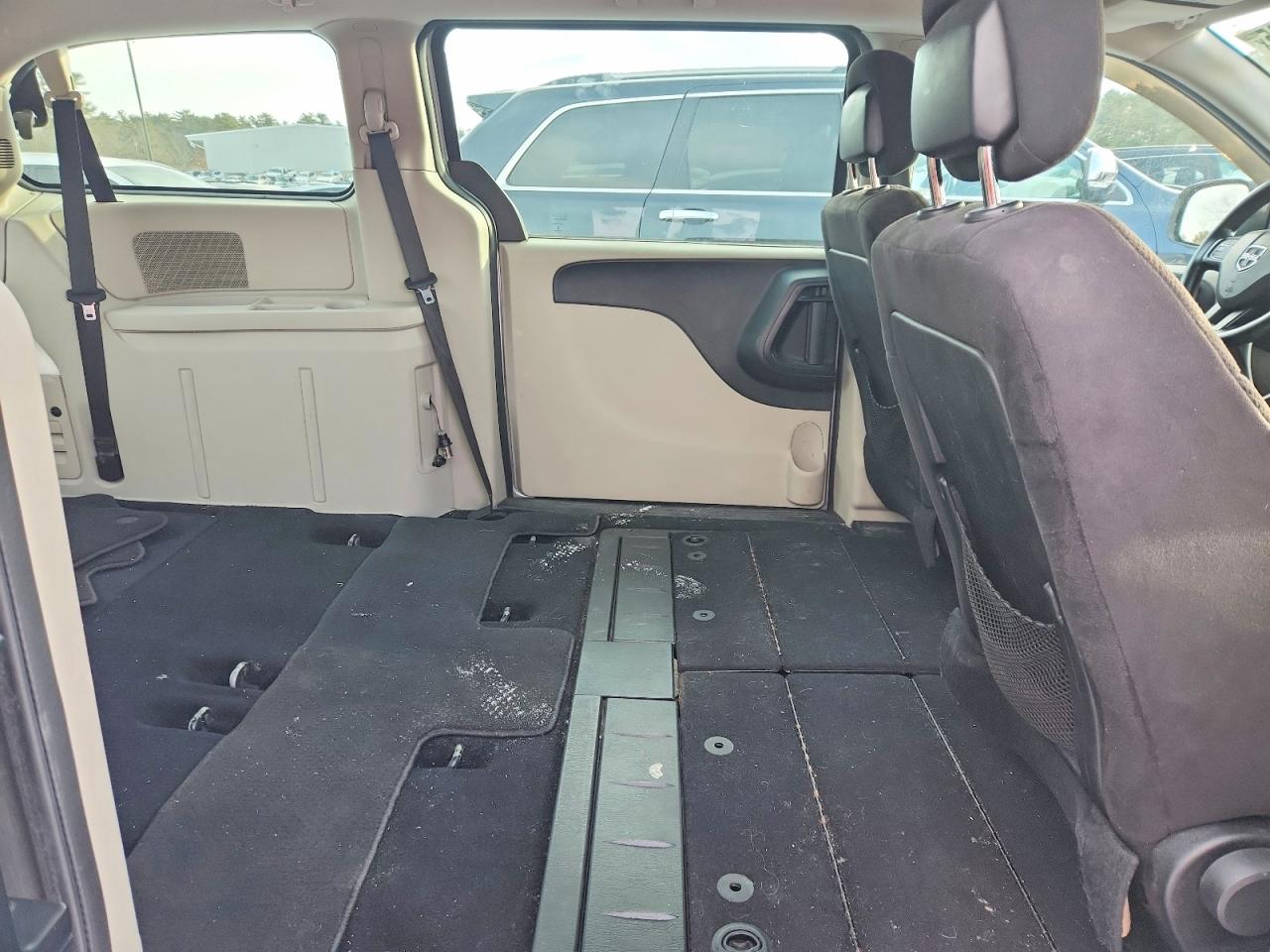 2013 DODGE GRAND CARAVAN SE photo 19