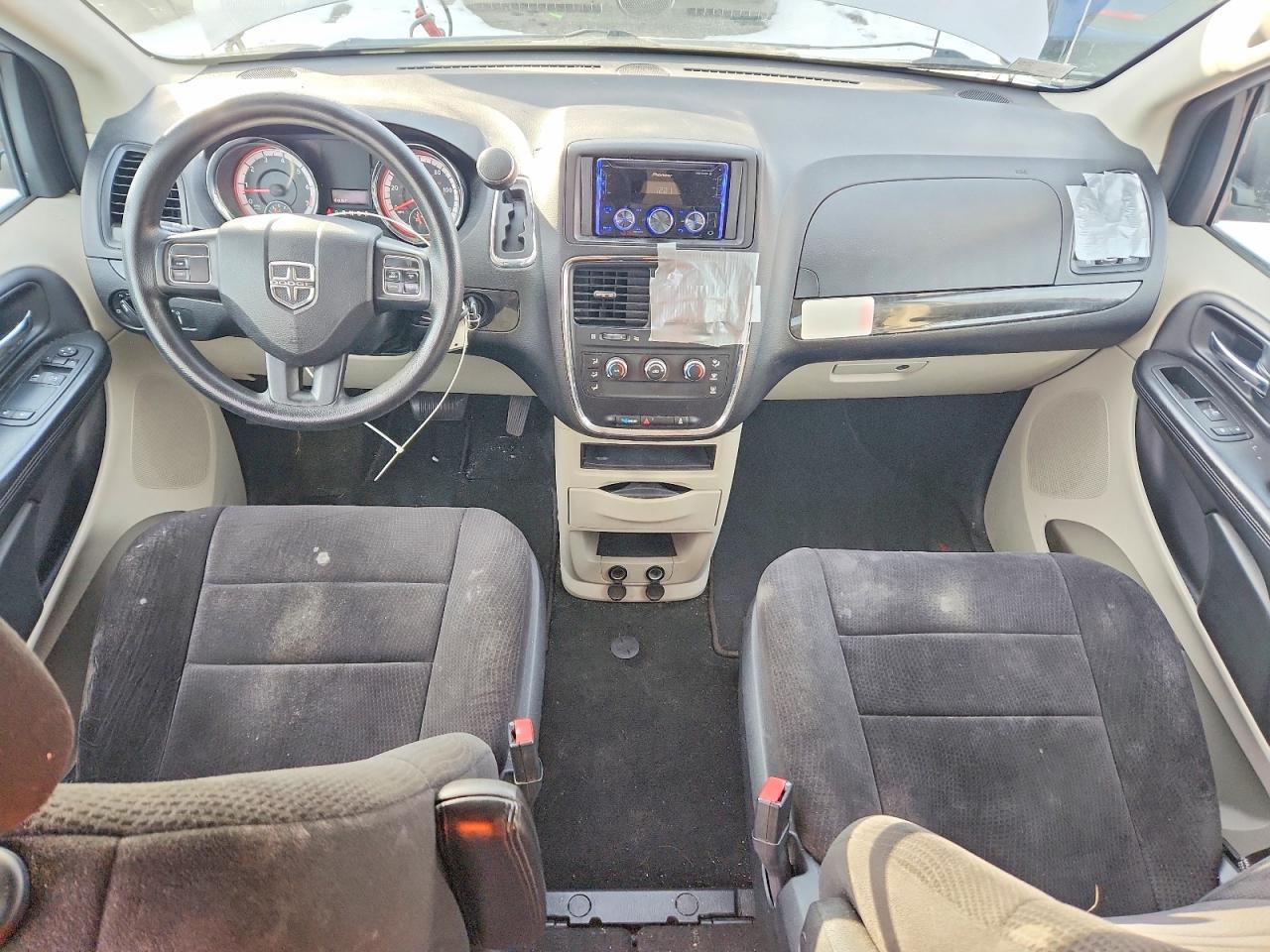 2013 DODGE GRAND CARAVAN SE photo 15
