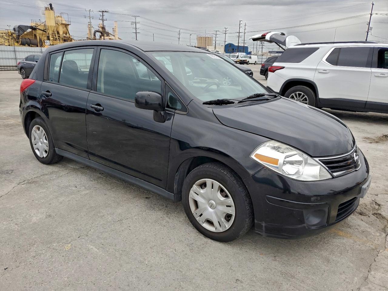 2012 NISSAN VERSA S photo 4
