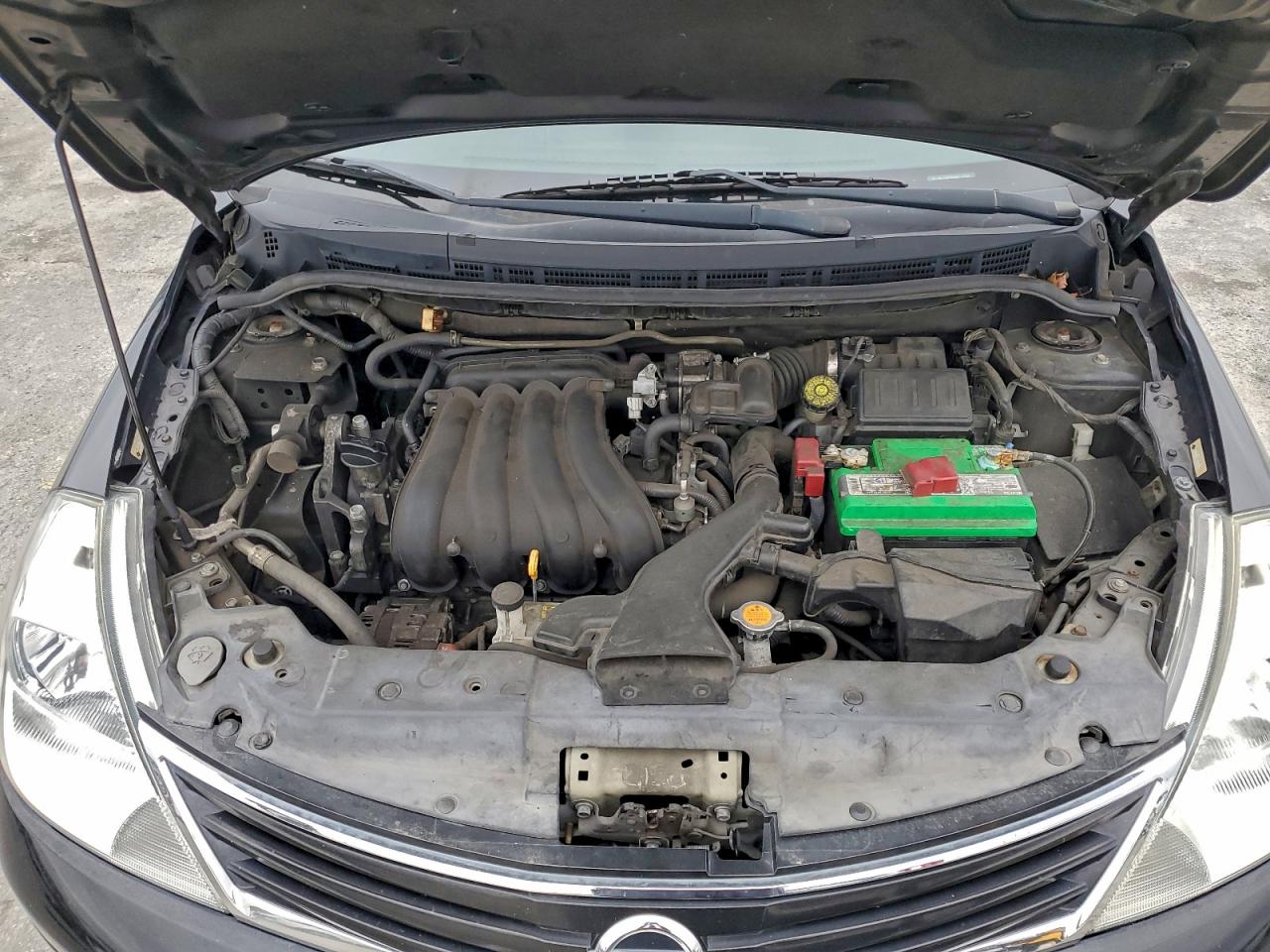 2012 NISSAN VERSA S photo 11