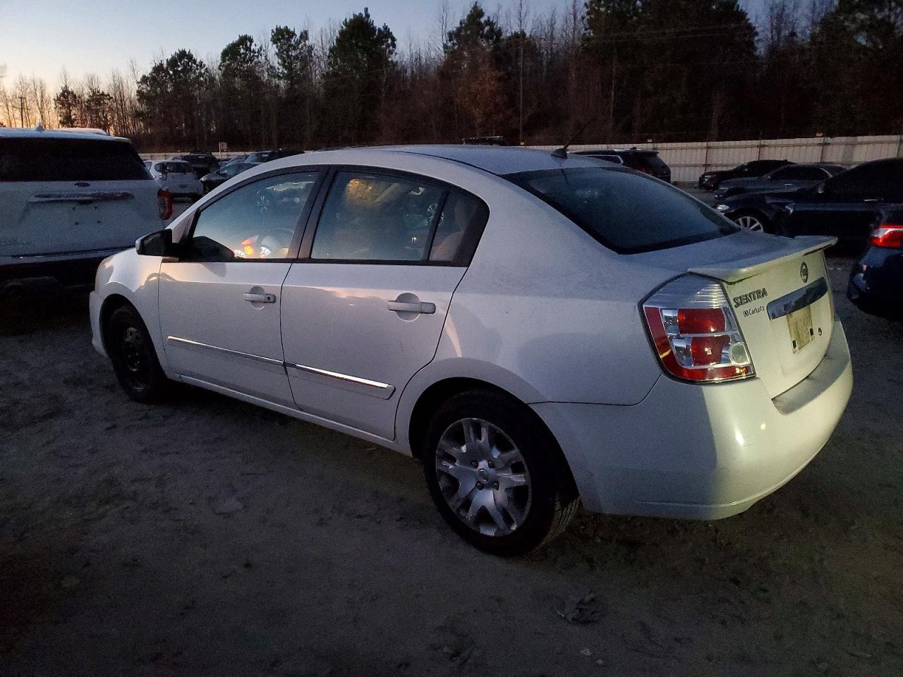 2012 NISSAN SENTRA 2.0 photo 2