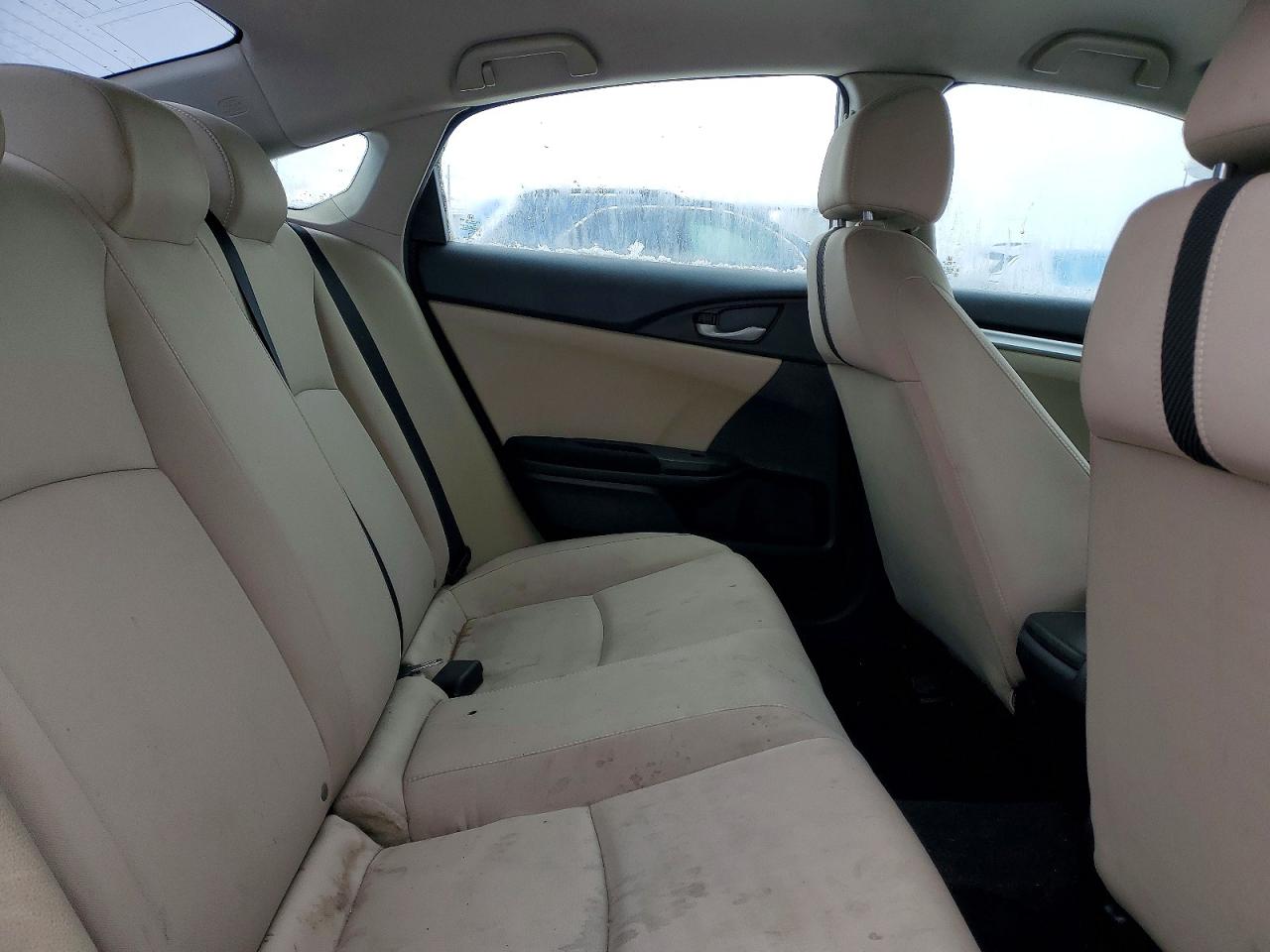 2016 HONDA CIVIC LX photo 10