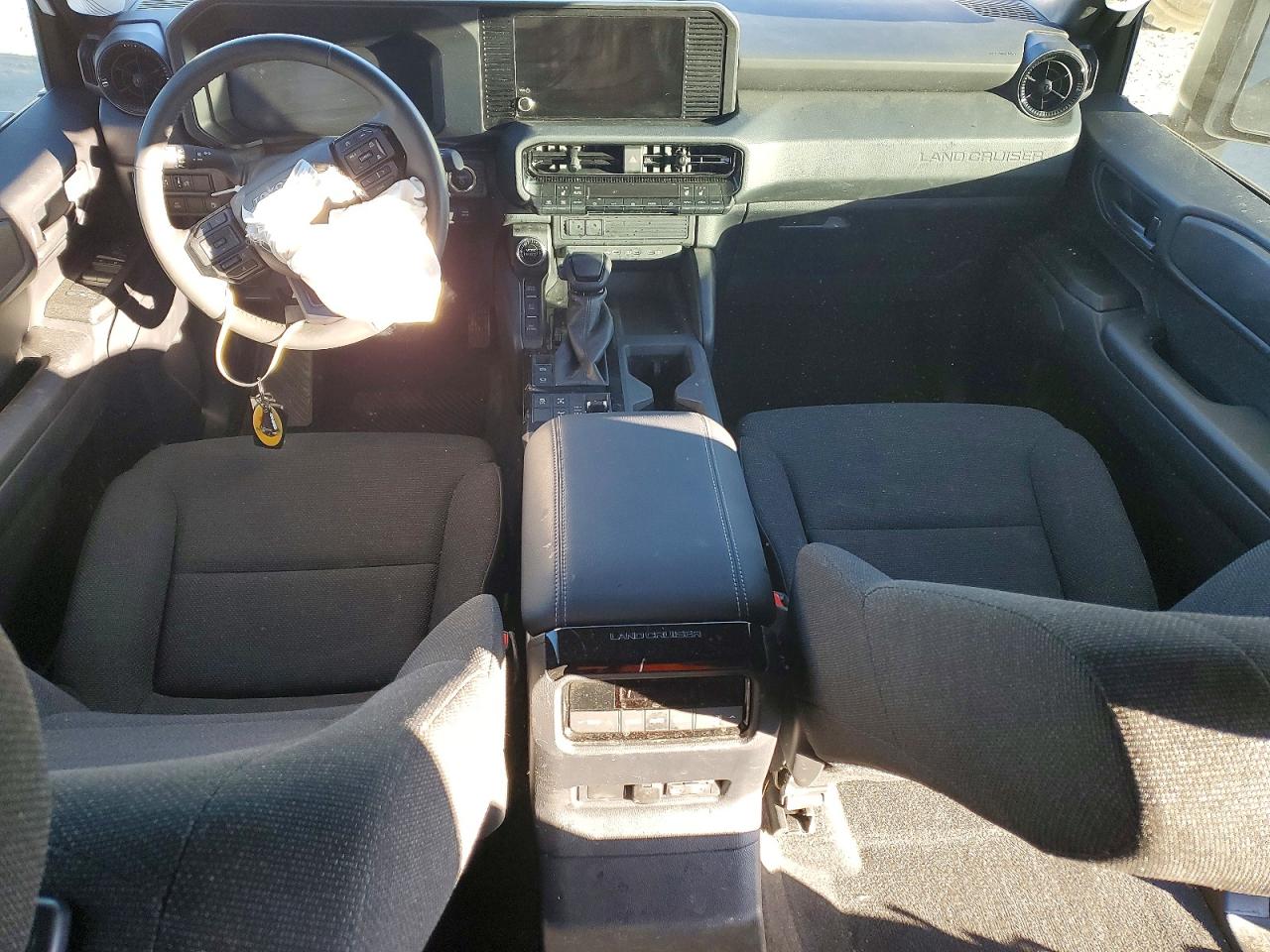 2025 TOYOTA LAND CRUISER BASE photo 8
