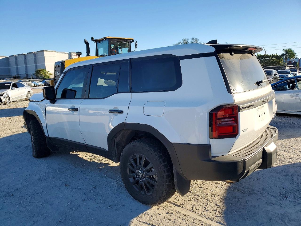 2025 TOYOTA LAND CRUISER BASE photo 2