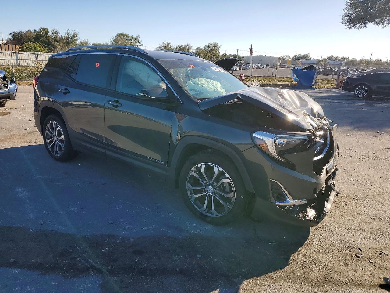 2018 GMC TERRAIN SLT photo 7